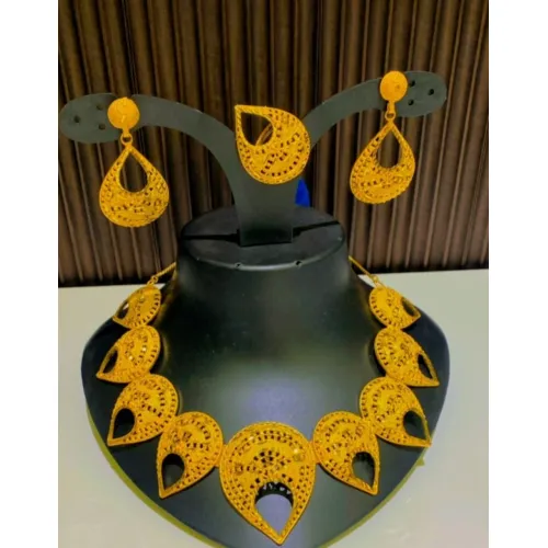 Neckless Set Gold 20