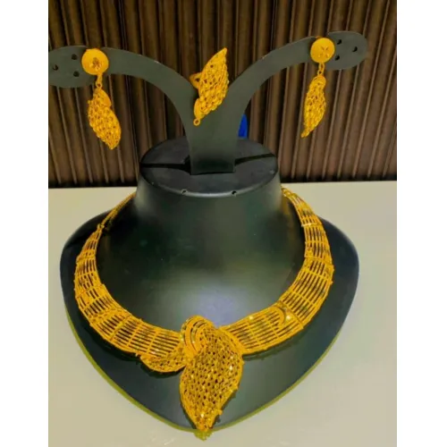 NECKLESS SET [GOLD] (17)