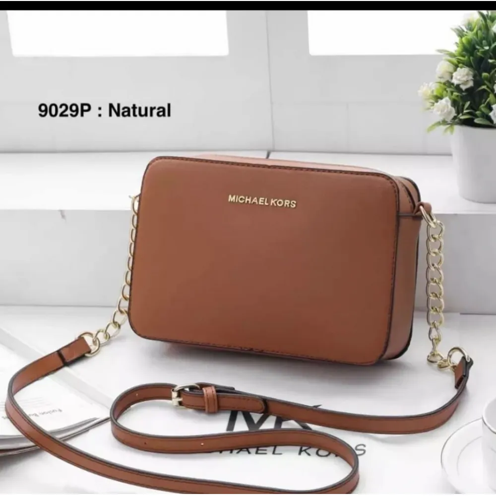 LADIES PURSE [MEDIUM SIZE] (19)